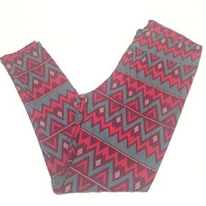 LuLaRoe Tall and Curvy Leggings